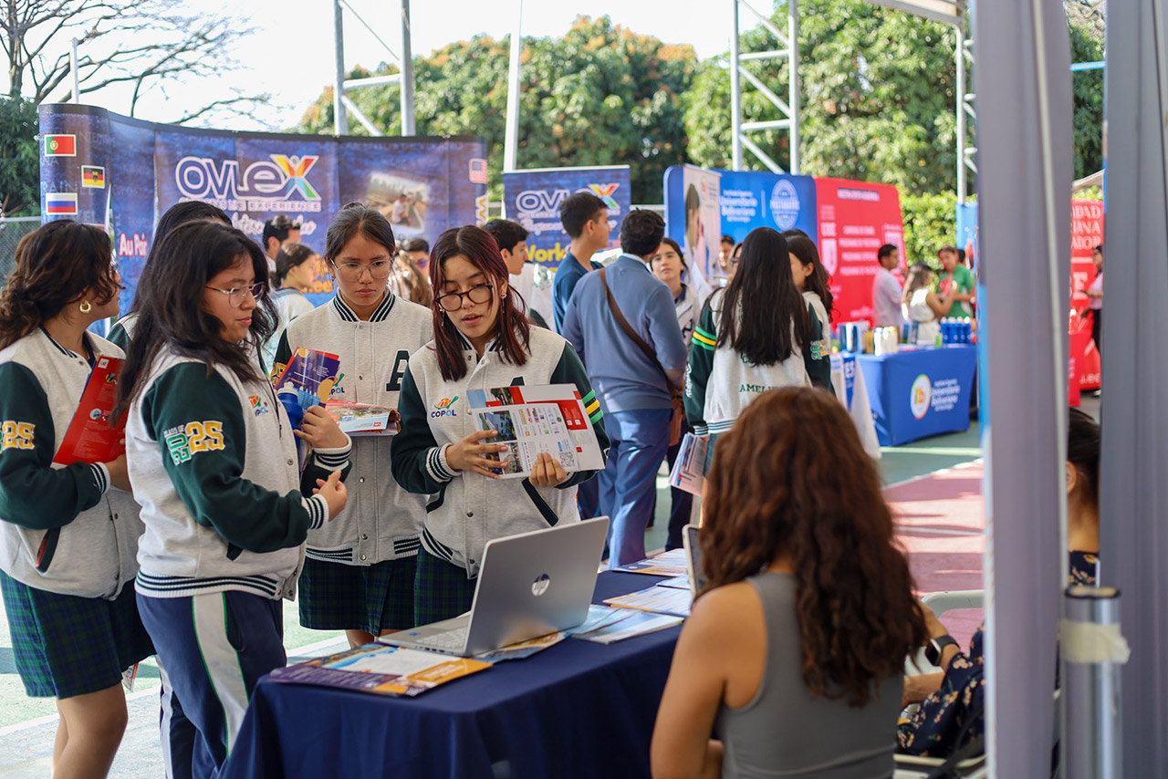 Feria de Universidades COPOL 2024