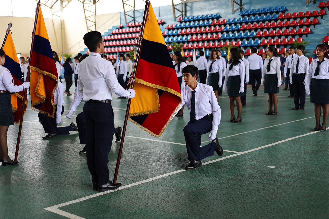 COPOL realiza Ceremonia de Proclamación de Abanderada, Portaestandartes y Escoltas y Juramento a la Bandera de los estudiantes de Tercero de Bachillerato