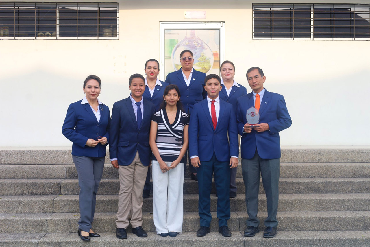 Delegación copolina recibe importantes reconocimientos en UEESMUN 2024